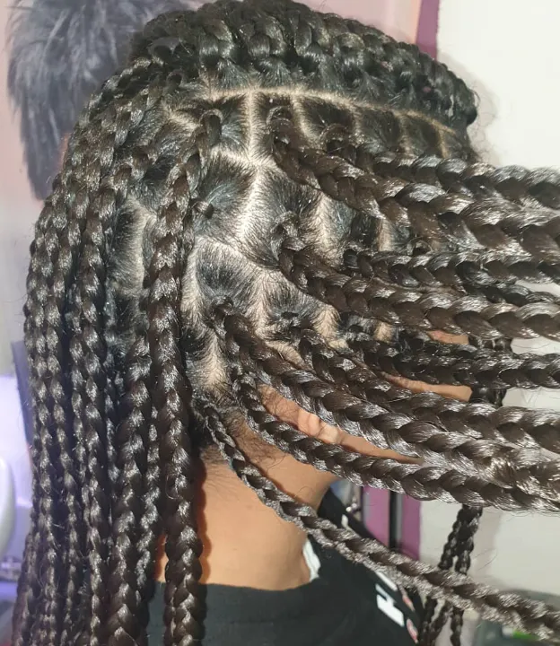 modèle coiffé par Gnouma N°66