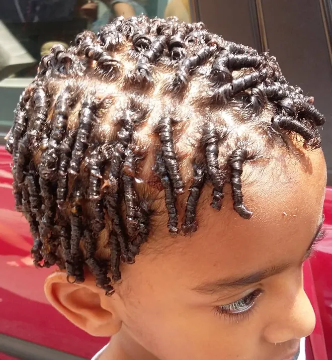 modèle coiffé par Gnouma N°74